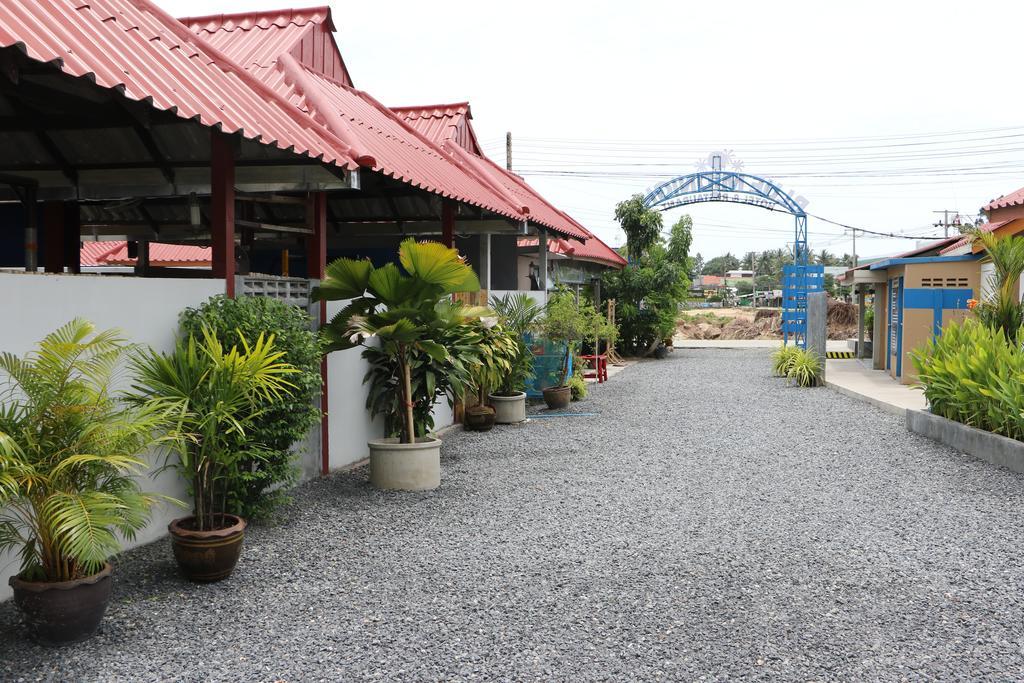 Blue Midnight Hostel Ko Pha Ngan Exterior foto